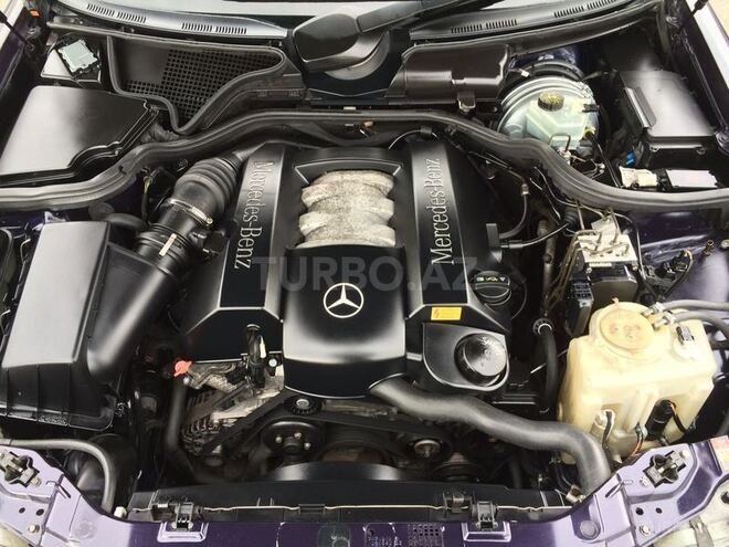 Mercedes E 240 2000, 210,000 km - 2.6 l - Bakı