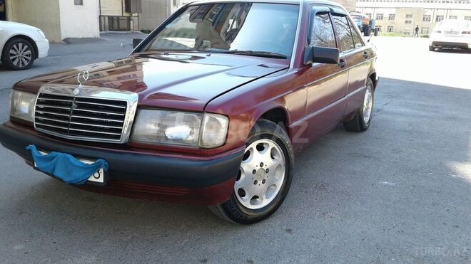 Mercedes 190 1990, 250,000 km - 2.0 l - Bakı