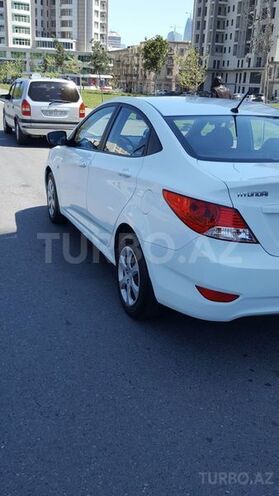 Hyundai Accent 2011, 30,000 km - 1.6 l - Bakı
