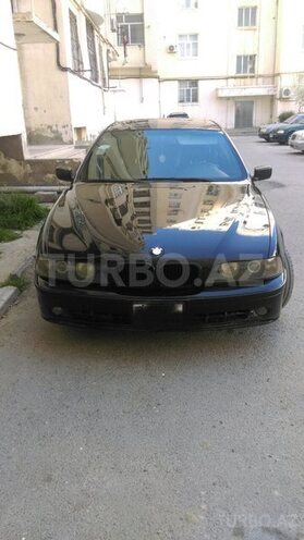 BMW 525 2001, 385,000 km - 2.5 l - Bakı