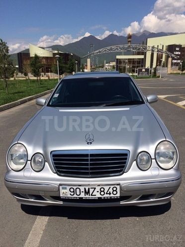 Mercedes E 240 2000, 196,000 km - 2.4 l - Qax