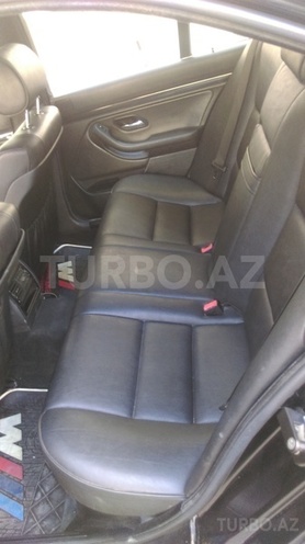 BMW 525 2001, 385,000 km - 2.5 l - Bakı