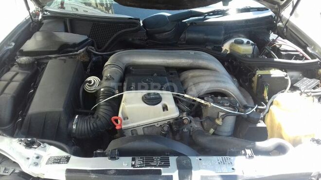 Mercedes E 300 1996, 340,000 km - 3.0 l - Sumqayıt