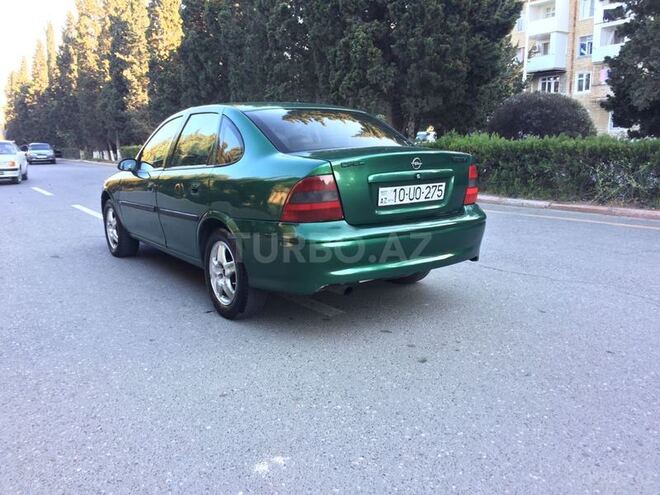 Opel Vectra 1997, 256,000 km - 1.8 l - Sumqayıt