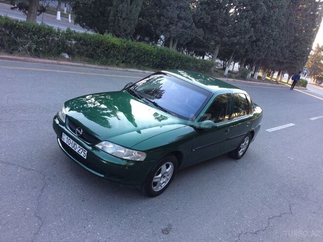 Opel Vectra 1997, 256,000 km - 1.8 l - Sumqayıt