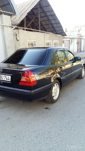 Mercedes C 180 1994, 250,000 km - 1.8 л - Gəncə