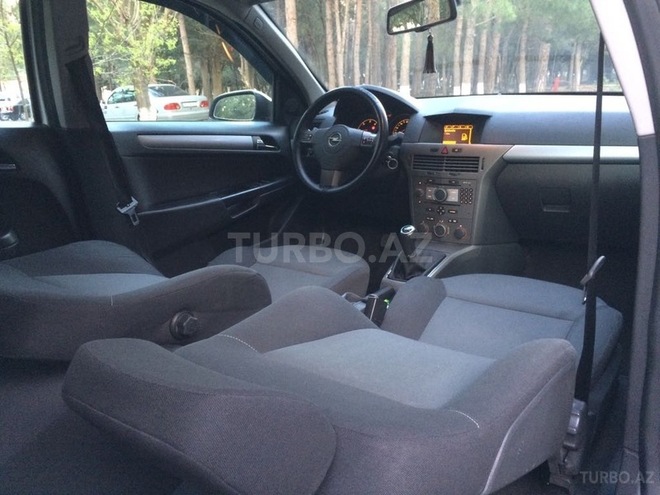 Opel Astra 2006, 185,000 km - 1.9 l - Sumqayıt