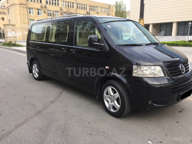 Volkswagen Caravelle 2008, 125,000 km - 2.5 l - Bakı