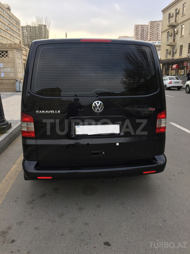 Volkswagen Caravelle 2008, 125,000 km - 2.5 l - Bakı