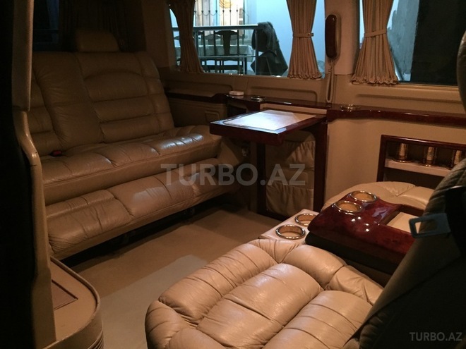 Volkswagen Caravelle 2008, 125,000 km - 2.5 l - Bakı