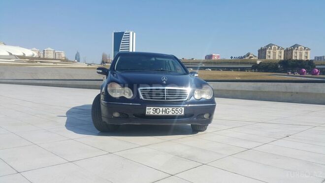 Mercedes C 240 2000, 214,000 km - 2.6 l - Bakı
