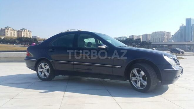 Mercedes C 240 2000, 214,000 km - 2.6 l - Bakı