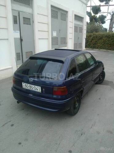 Opel Astra 1995, 321,000 km - 1.6 l - Bakı