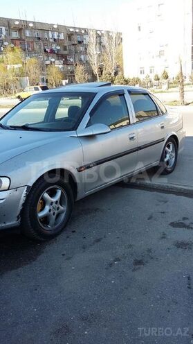 Opel Vectra 1997, 249,000 km - 2.0 l - Sumqayıt