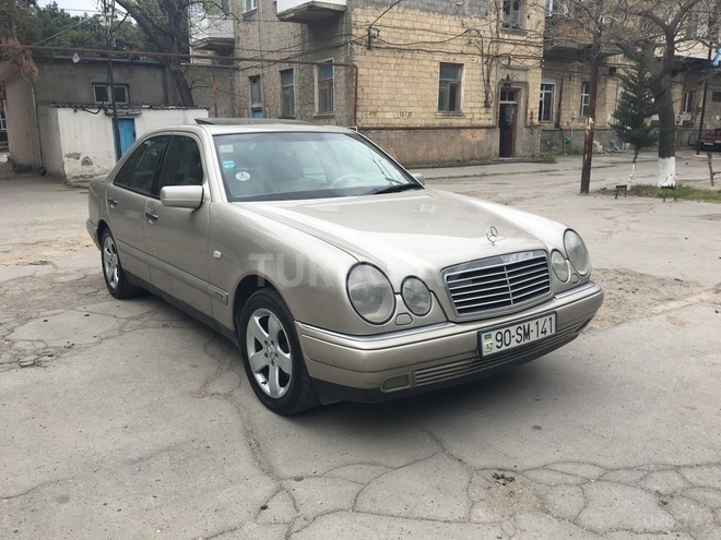 Mercedes E 280 1998, 160,000 km - 2.8 l - Sumqayıt