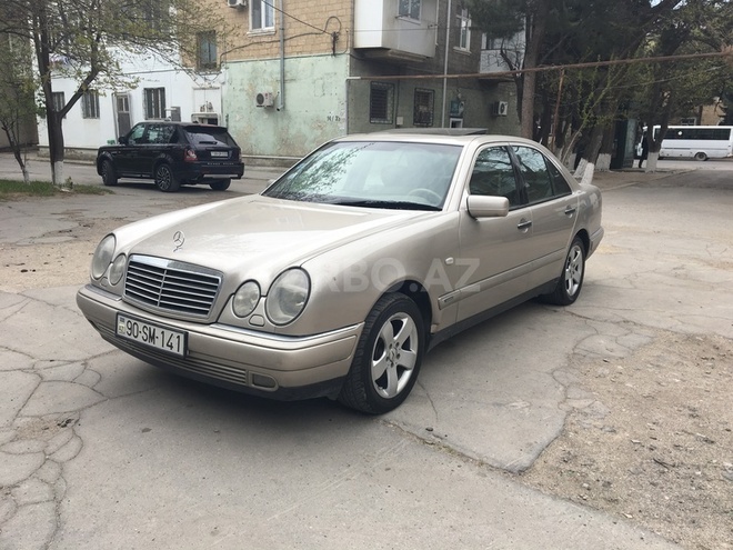 Mercedes E 280 1998, 160,000 km - 2.8 l - Sumqayıt