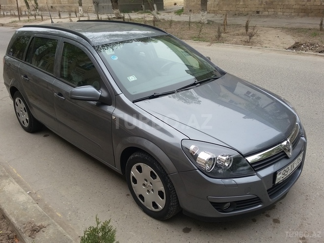 Opel Astra 2005, 205,000 km - 1.9 l - Bakı