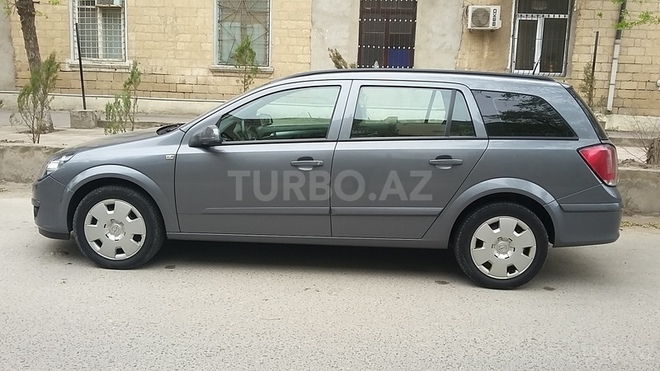 Opel Astra 2005, 205,000 km - 1.9 l - Bakı