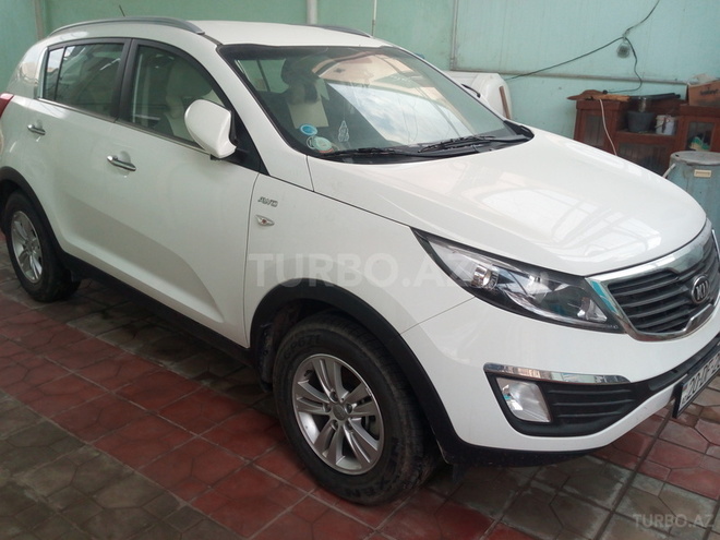Kia Sportage 2013, 1,350 km - 2.2 l - Gəncə