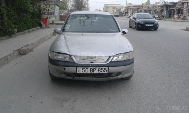 Opel Vectra 1998, 307,000 km - 2.0 l - Xaçmaz