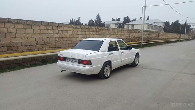 Mercedes 190 1985, 235,000 km - 2.0 l - Bakı