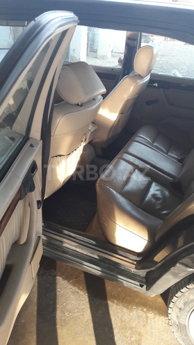 Mercedes E 300 1991, 330,000 km - 3.0 l - Sabirabad