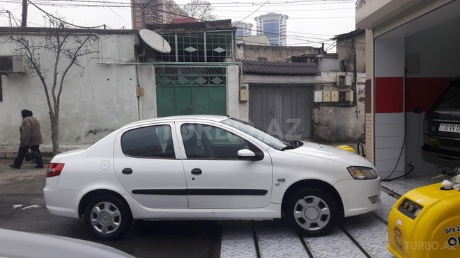 Iran Khodro Runna 2014, 148,000 km - 1.6 l - Bakı