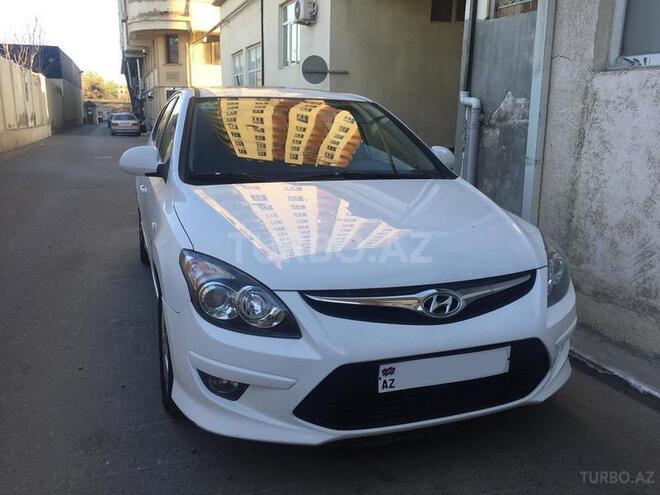 Hyundai i30 2011, 106,900 km - 1.6 л - Bakı