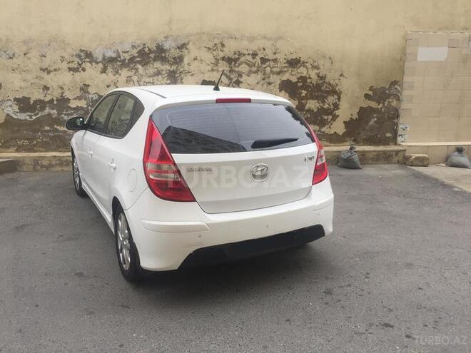 Hyundai i30 2011, 106,900 km - 1.6 л - Bakı