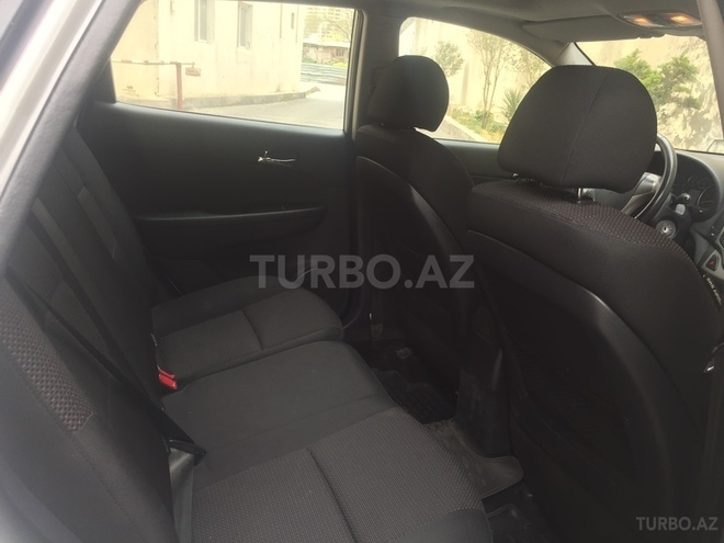 Hyundai i30 2011, 106,900 km - 1.6 л - Bakı