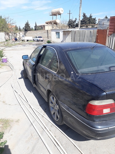 BMW 523 1999, 244,568 km - 2.5 l - Bakı