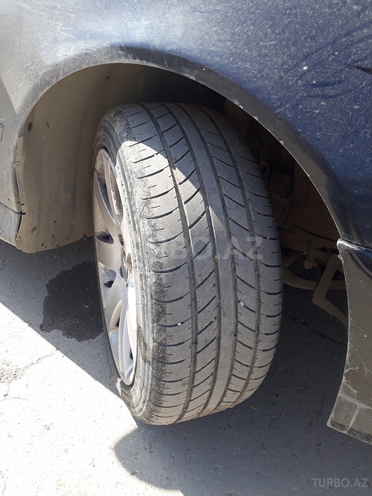 BMW 523 1999, 244,568 km - 2.5 l - Bakı