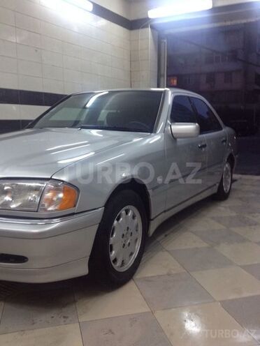 Mercedes C 200 1998, 154,000 km - 2.0 l - Bakı