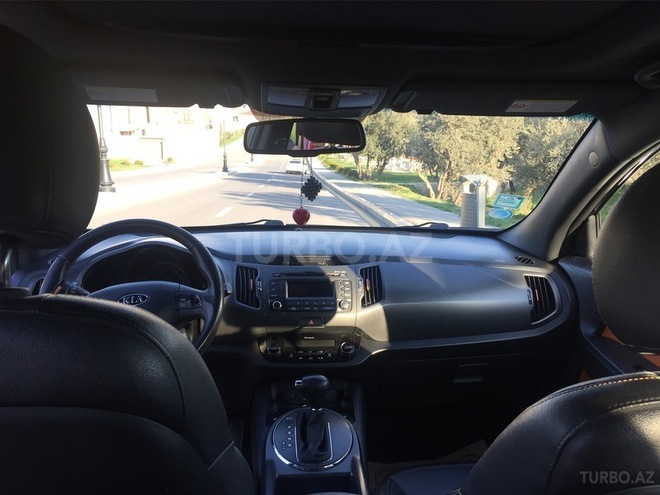Kia Sportage 2011, 56,000 km - 2.0 l - Bakı