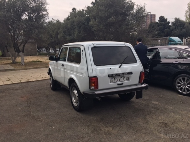 LADA (VAZ) Niva 2015, 15,000 km - 1.7 l - Bakı