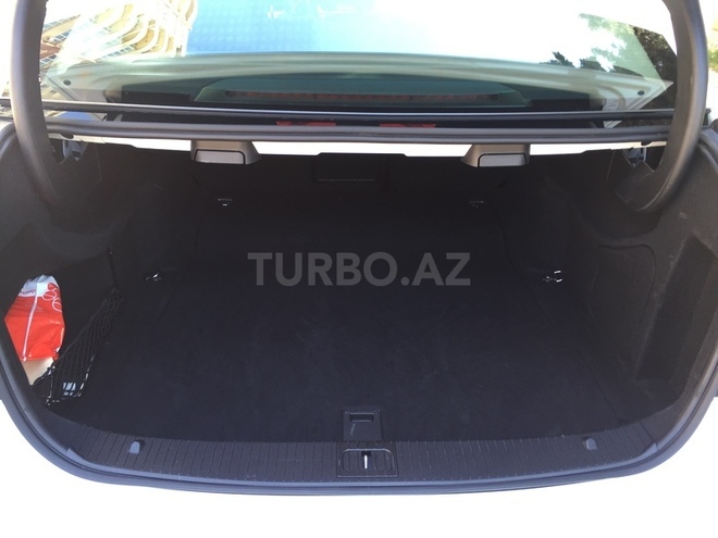 Mercedes E 200 2015, 19,300 km - 2.0 л - Bakı