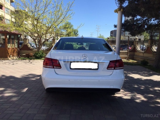 Mercedes E 200 2015, 19,300 km - 2.0 л - Bakı