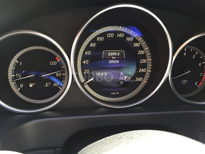 Mercedes E 200 2015, 19,300 km - 2.0 л - Bakı