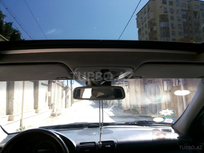 Mercedes C 200 2001, 260,000 km - 2.0 л - Bakı