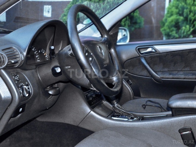 Mercedes C 240 2004, 225,000 km - 2.4 л - Bakı