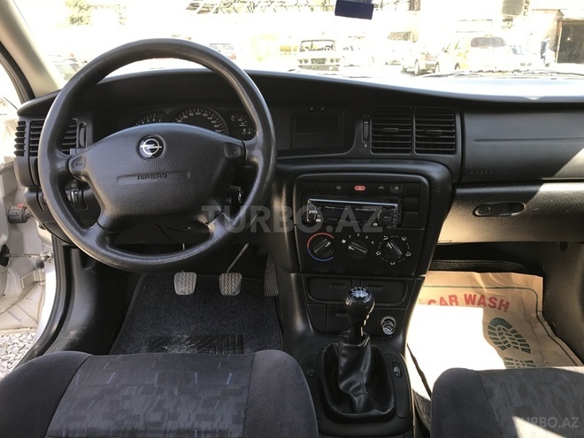 Opel Vectra 2000, 197,000 km - 1.6 l - Bakı
