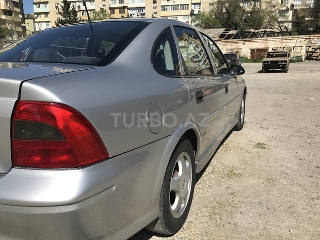 Opel Vectra 2000, 197,000 km - 1.6 l - Bakı