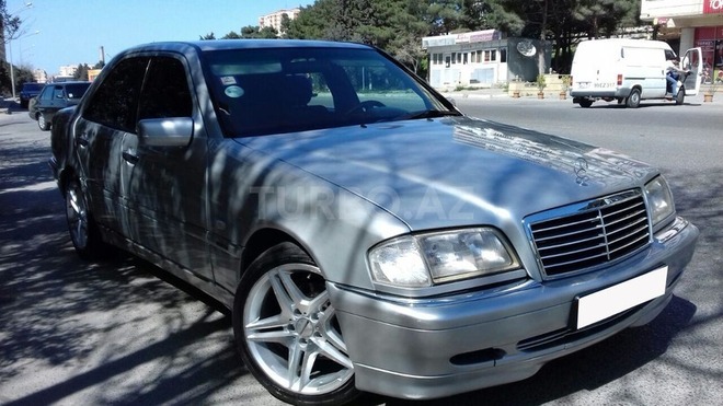 Mercedes C 180 1999, 298,000 km - 1.8 l - Bakı