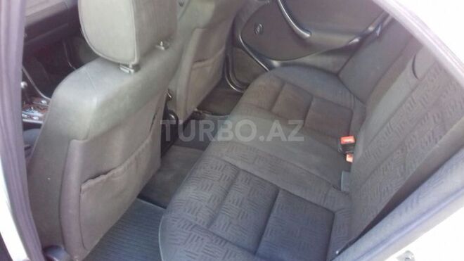 Mercedes C 180 1999, 298,000 km - 1.8 l - Bakı