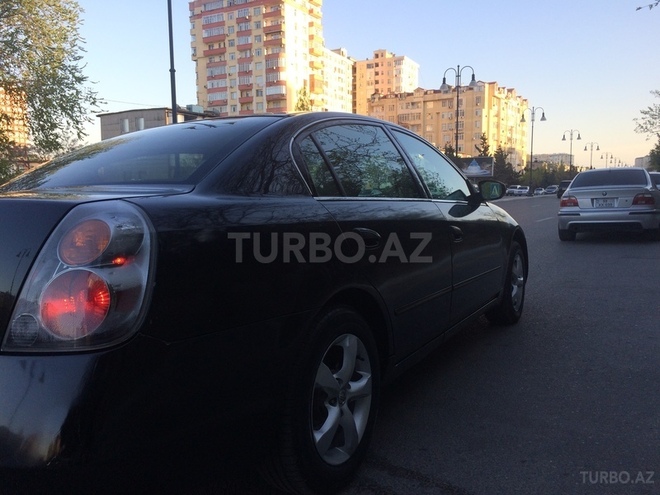 Nissan Altima 2005, 186,000 km - 2.5 л - Bakı