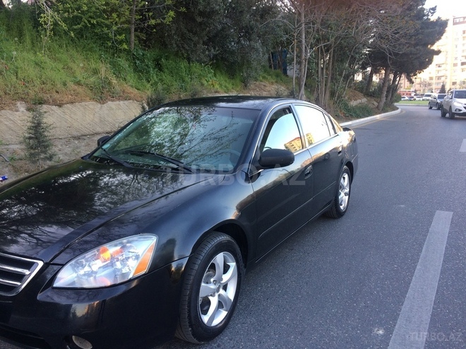 Nissan Altima 2005, 186,000 km - 2.5 л - Bakı