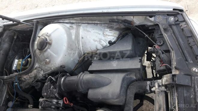 BMW 728 1997, 290,000 km - 0.3 l - Bakı