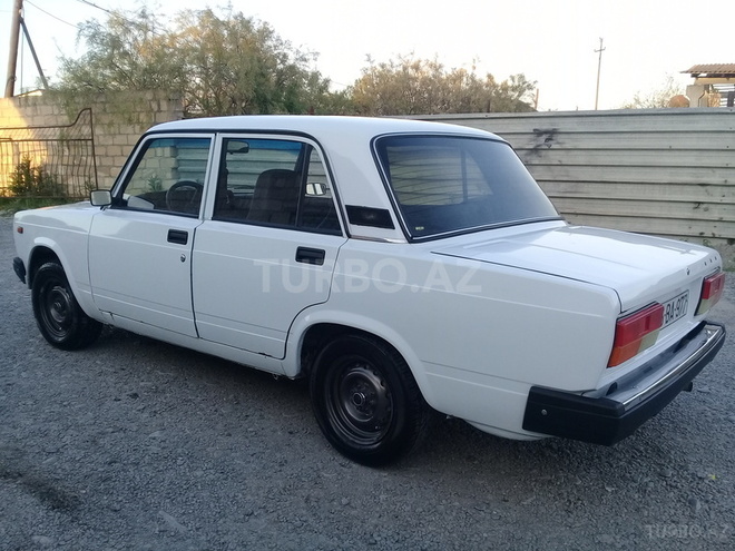 LADA (VAZ) 2107 2009, 149,394 km - 1.6 l - Ucar