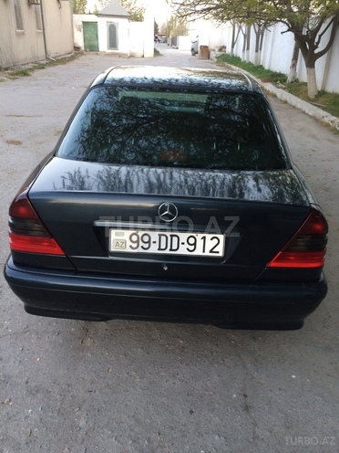 Mercedes C 240 1999, 250,000 km - 2.4 l - Bakı