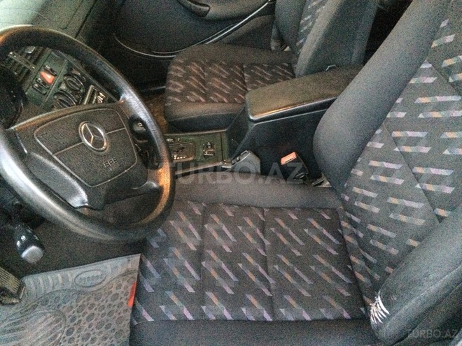 Mercedes C 240 1999, 250,000 km - 2.4 l - Bakı